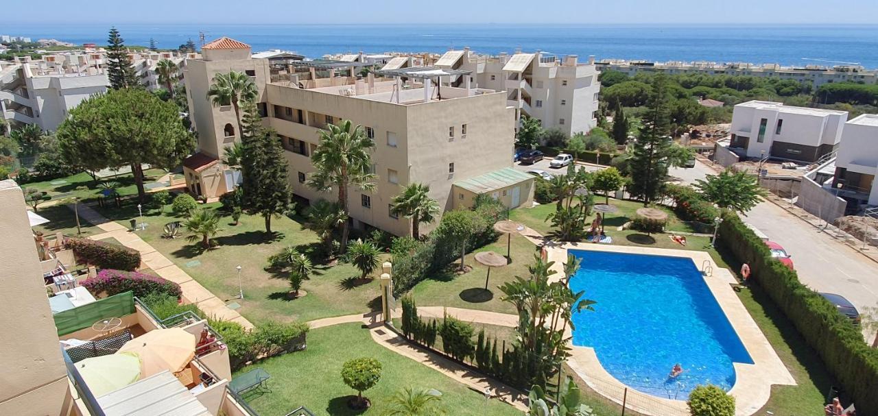 Appartamento Corner Sea View Penthouse With 95M² Terraces Marbella Esterno foto