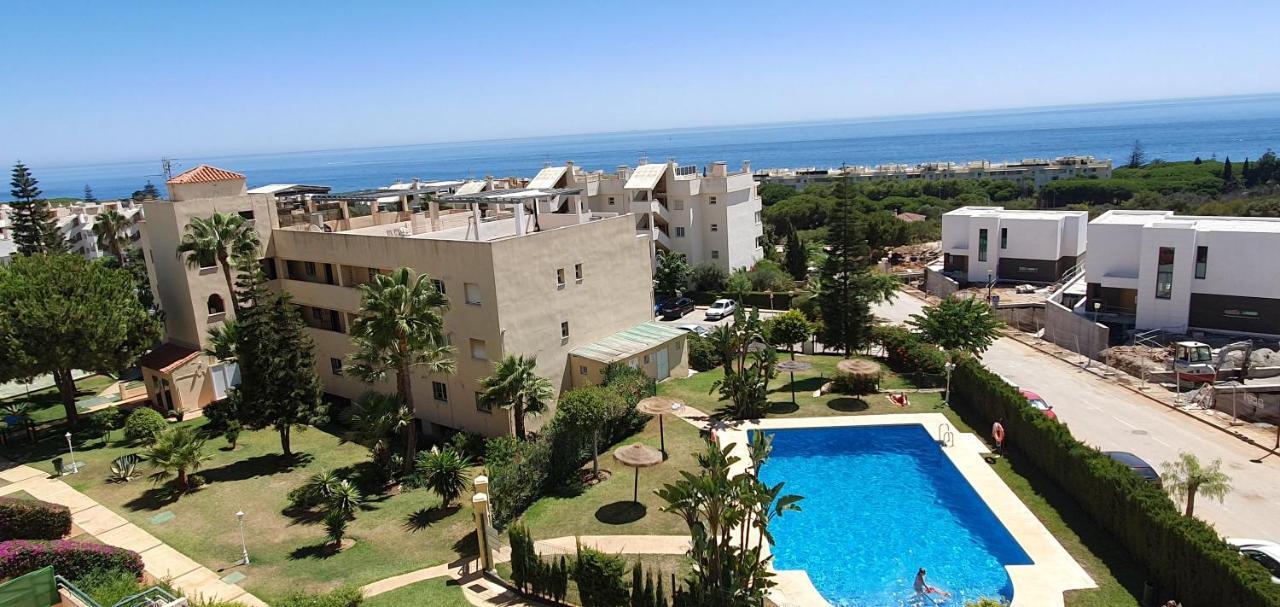 Appartamento Corner Sea View Penthouse With 95M² Terraces Marbella Esterno foto