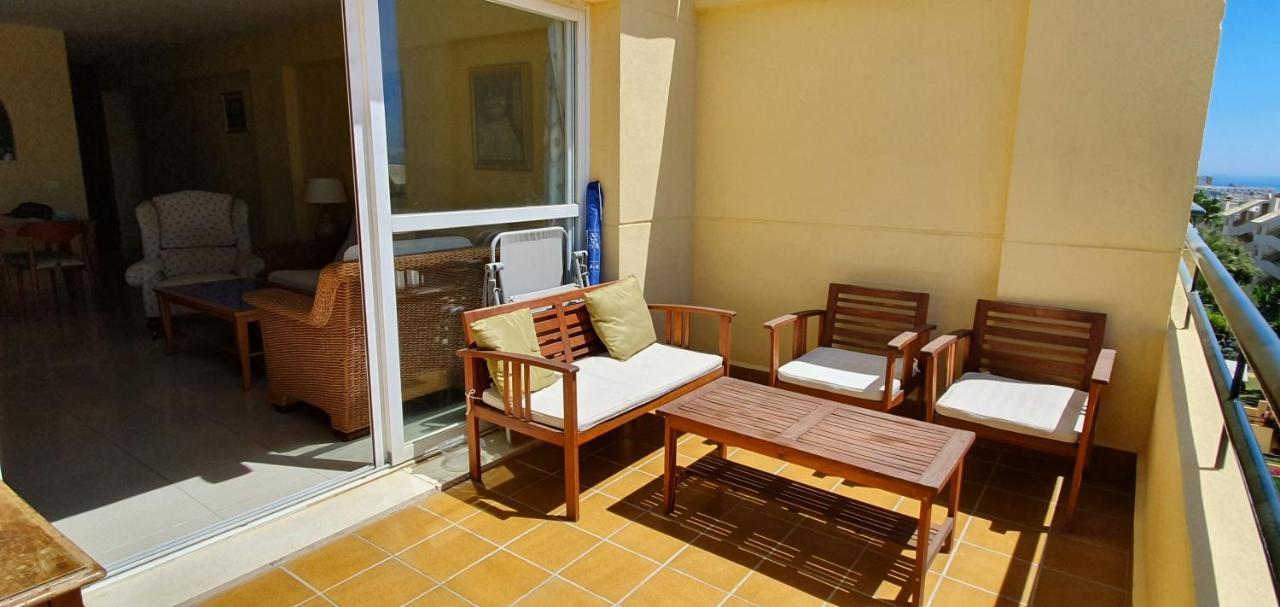 Appartamento Corner Sea View Penthouse With 95M² Terraces Marbella Esterno foto