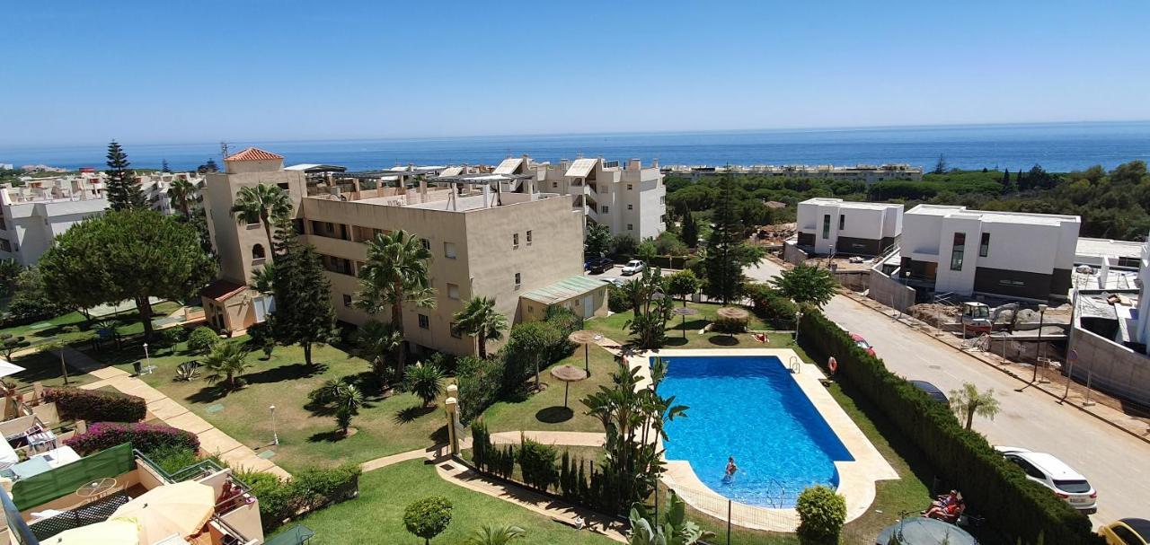Appartamento Corner Sea View Penthouse With 95M² Terraces Marbella Esterno foto