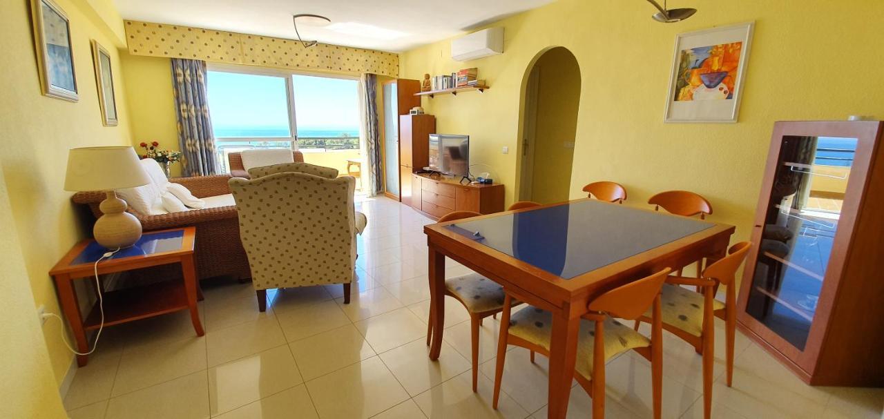 Appartamento Corner Sea View Penthouse With 95M² Terraces Marbella Esterno foto